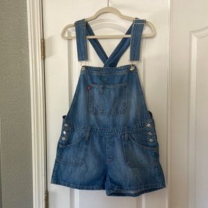 Levi’s Overalls (Size L)